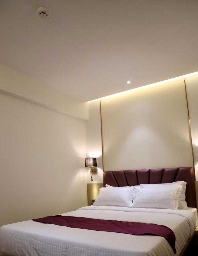 Hotel Vishal Hall Mumbai Exterior foto